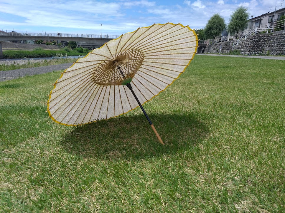 Japanese parasol with double layer pink hemp leaf pattern