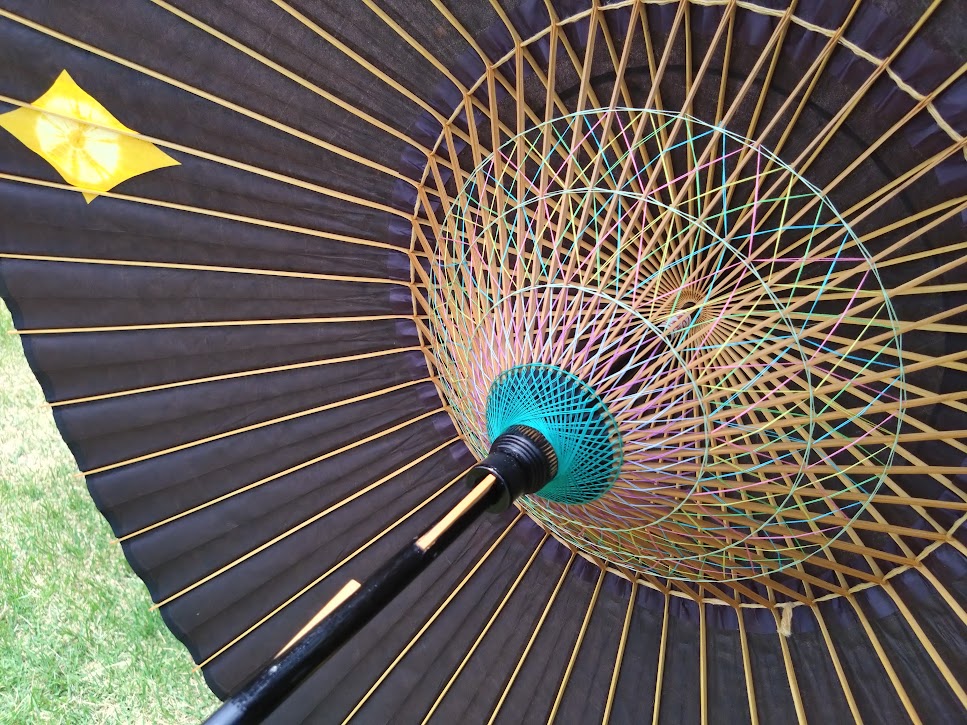 48 Black Three-sided diamond Yellow